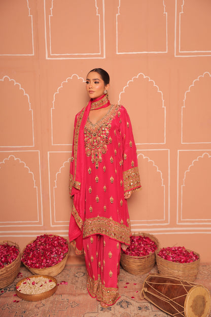 RANI PINK Crepe Digital Print Kurta Set