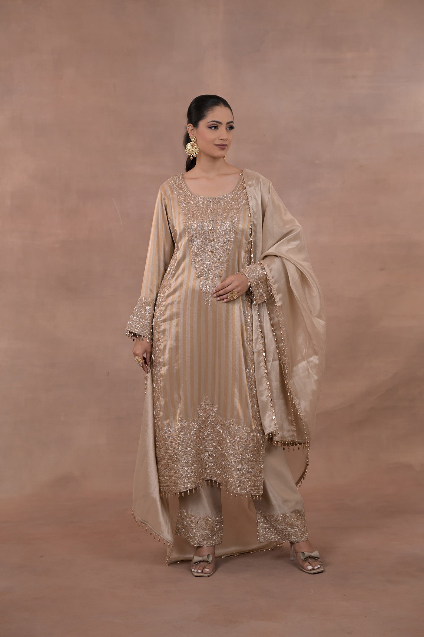 Eira Shimmer Suit Set