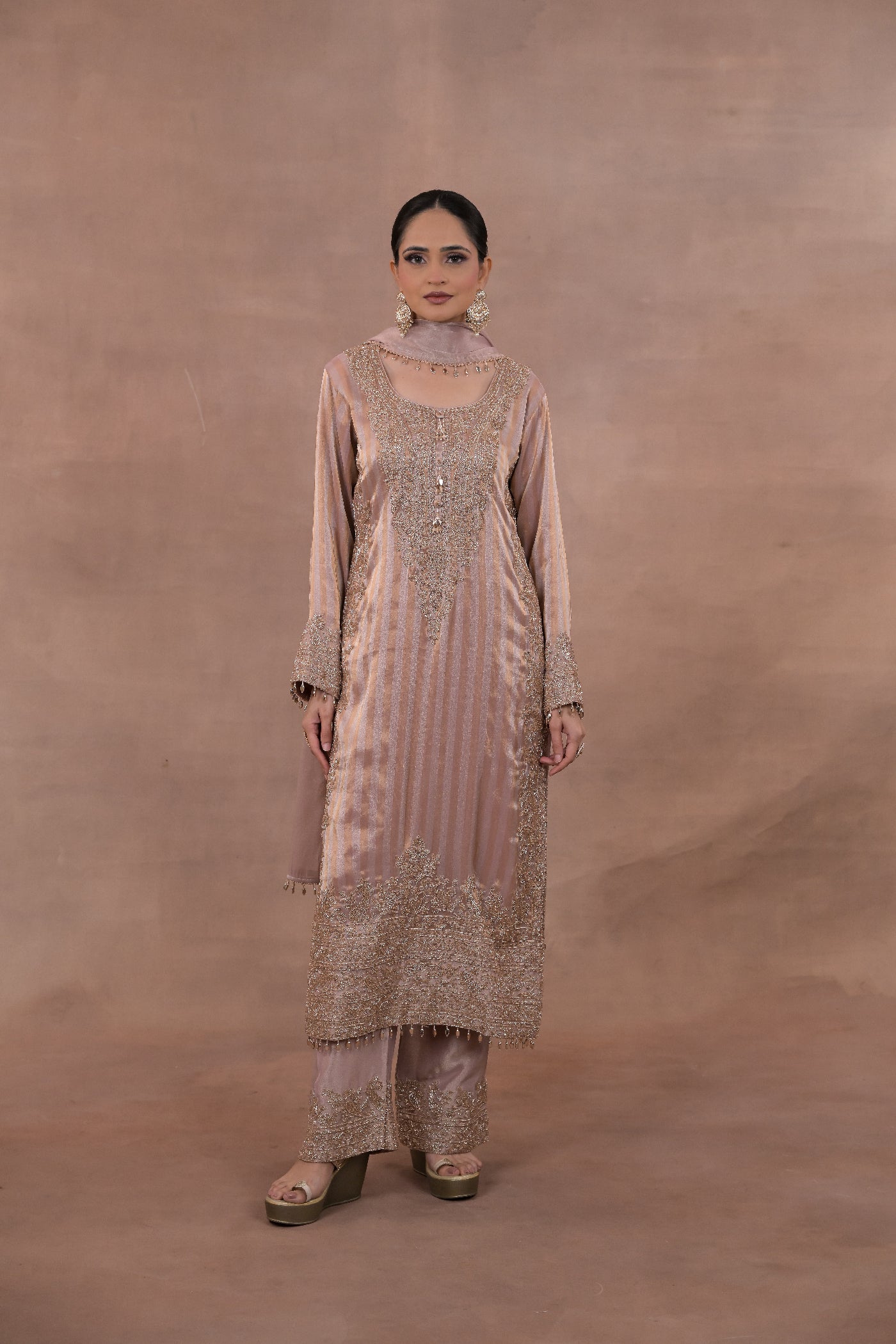 Eira Shimmer Suit Set