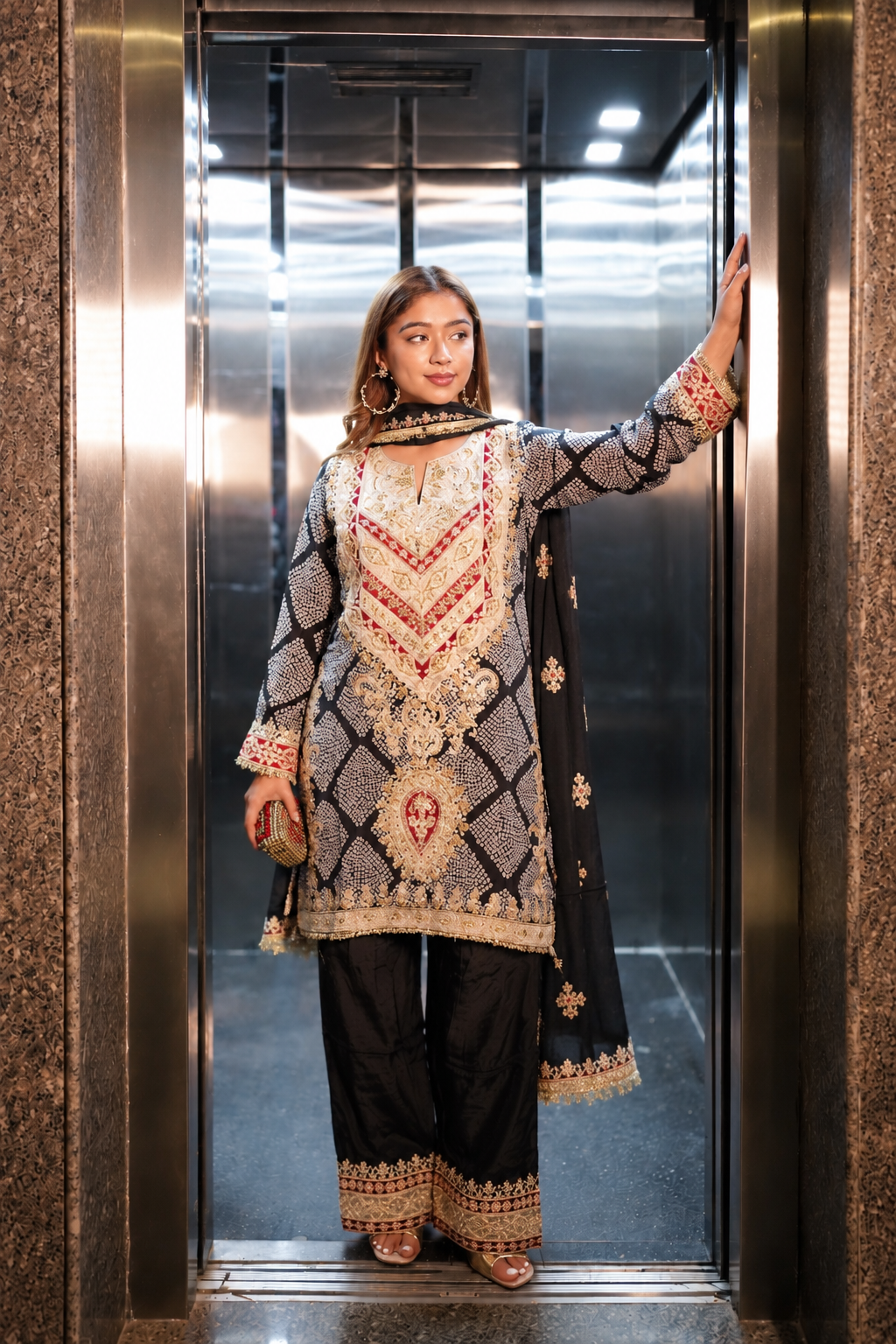 Noor-e-Gul Gharara Set